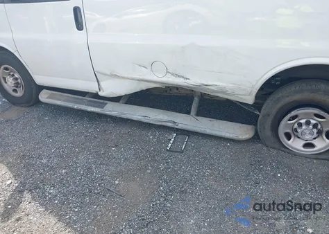 2019 Chevrolet Express 2500 Work Van from USA, damaged, VIN 1GCWGAFG0K1244020